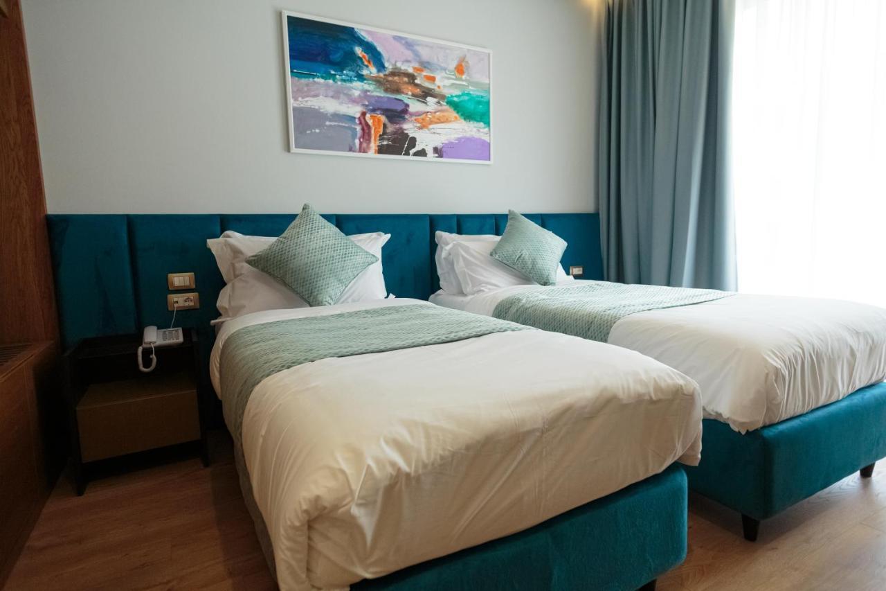 Ames Hotel & Spa Avlonya Dış mekan fotoğraf